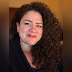 Meet your Posher, Mairim